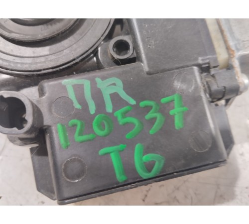 Моторчик стеклоподъёмника правый