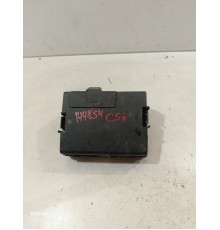 Блок предохранителей подкапотный