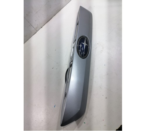 Накладка двери багажника задняя