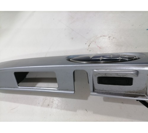 Накладка двери багажника задняя