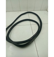 Резинка багажника уплотнительная