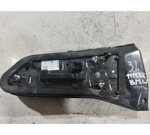 Фонарь (задний левый)