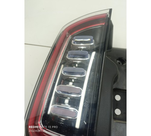 Фонарь задний левый