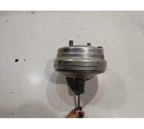 Вакуумный усилитель тормозов