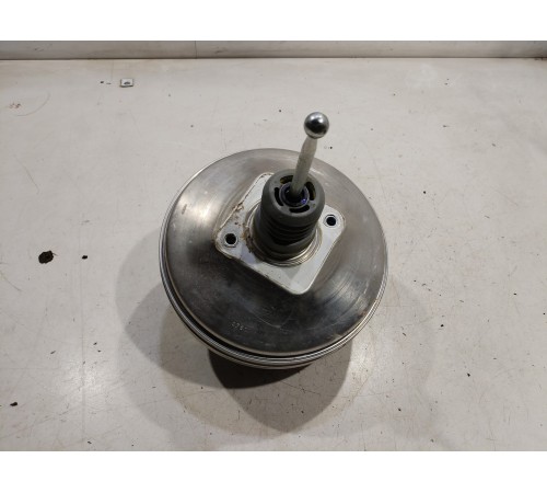 Вакуумный усилитель тормозов