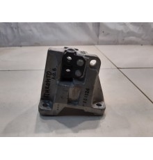 Кронштейн опоры АКПП