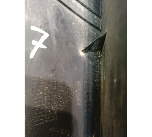 Накладка багажника правая