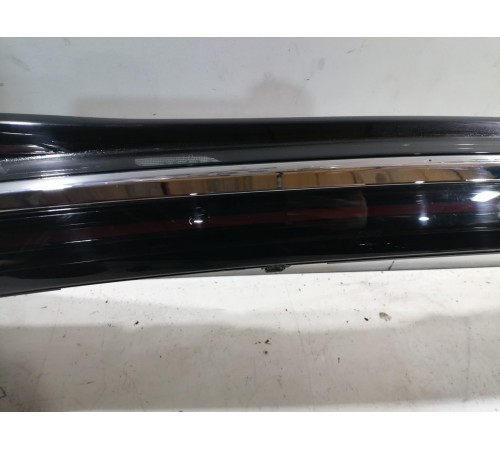 Фонарь комбинированный двери крышки багажника