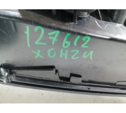 Фонарь комбинированный двери крышки багажника