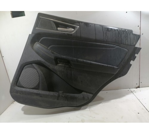 Обшивка двери задняя правая