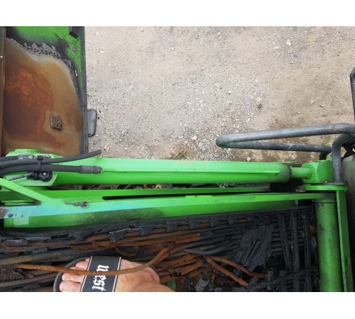 Механизм подъема боковой гидрораспределительный