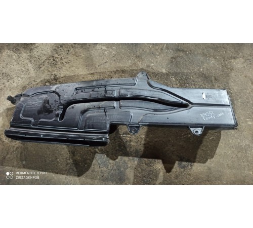 Патрубок (трубка) воздухоочистителя