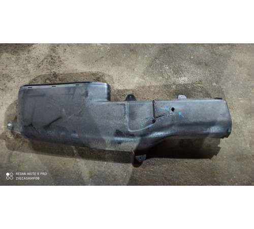 Патрубок (трубка) воздухоочистителя