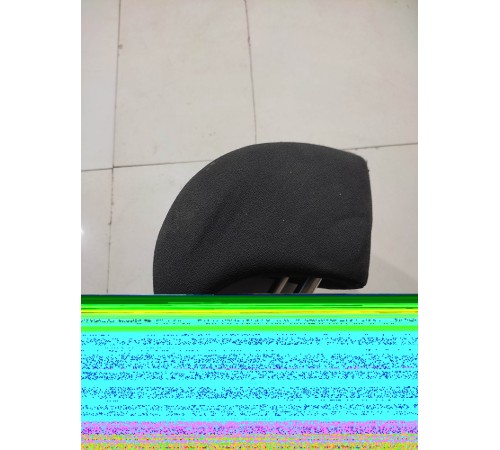 Подголовник (задний)