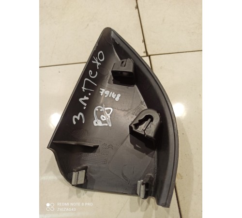 Уголок двери (задний, левый)