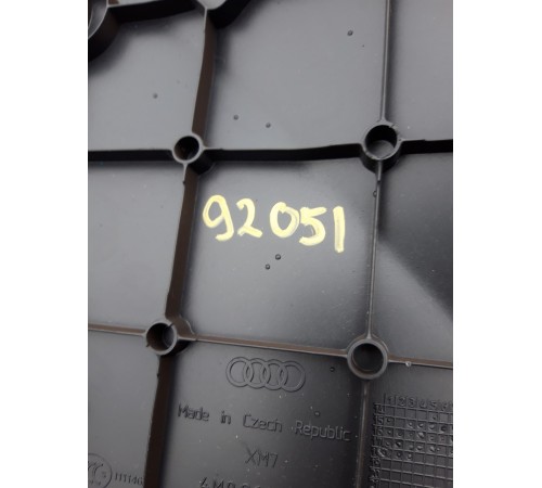 Накладка пола багажника