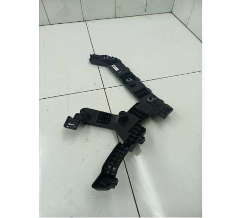 Кронштейн (крепление) заднего бампера левый