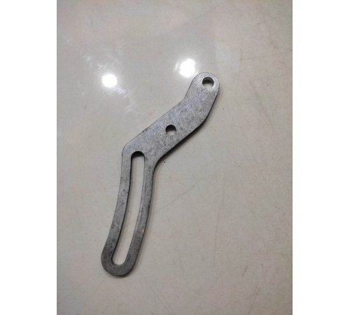 Кронштейн крепления генератора