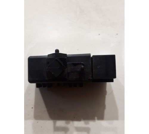 Блок управления подогревом сиденья