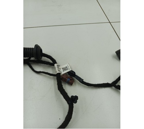 Электропроводка двери задняя левая