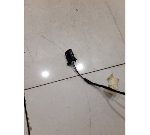 Электропроводка обшивки двери(передняя левая)