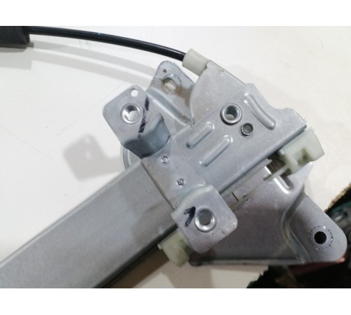 Стеклоподъемник двери передний правый