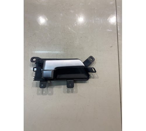 Ручка двери (задняя, правая, внутренняя)