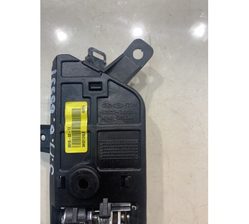 Ручка двери (задняя, правая, внутренняя)