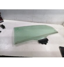 Стекло двери заднее левое