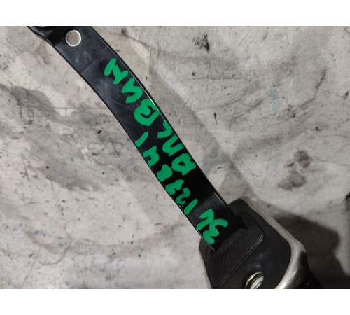 Ограничитель двери передний левый