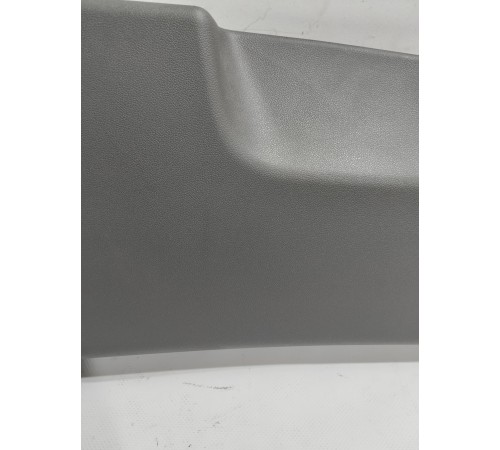 Обшивка центральной стойки(правая верхняя)