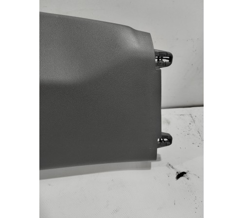 Обшивка центральной стойки(правая верхняя)