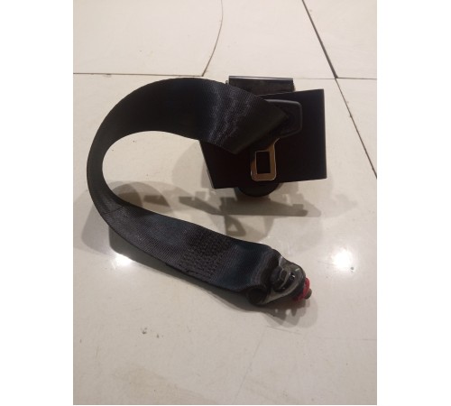 Ремень безопасности (задний левый)