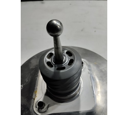 Вакуумный усилитель тормозов