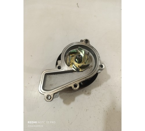 Насос охлаждающей жидкости , помпа