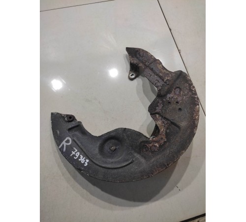 Пыльник тормозного диска (передний правый)