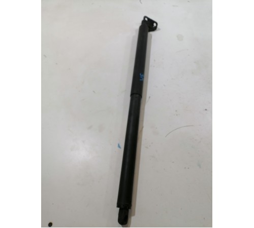 Амортизатор крышки багажника правый