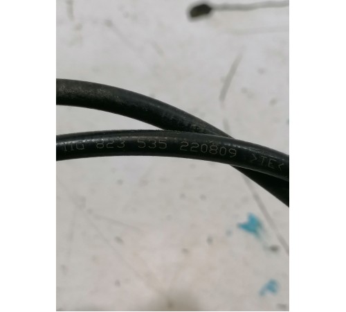 Трос открывания капота