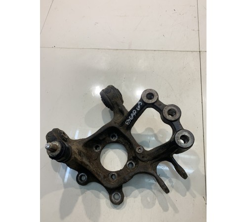 Поворотый кулак (задний, правый)