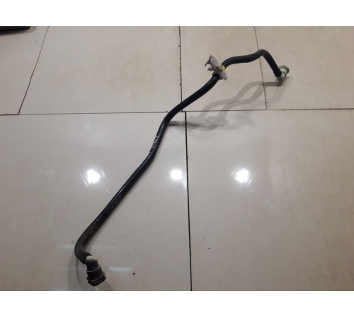 Трубка топливная