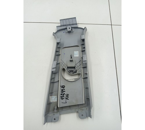 Обшивка центральной стойки левая верхняя