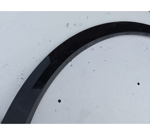 Накладка крыла(передняя правая)