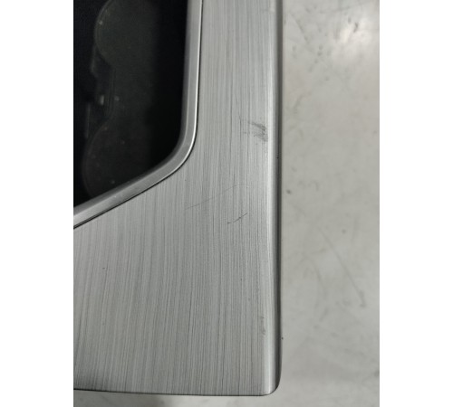 Накладка декоротивная центральной консоли