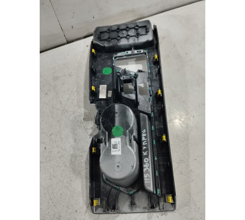 Накладка декоротивная центральной консоли