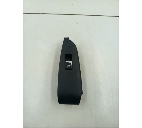 Кнопка стеклоподъемника