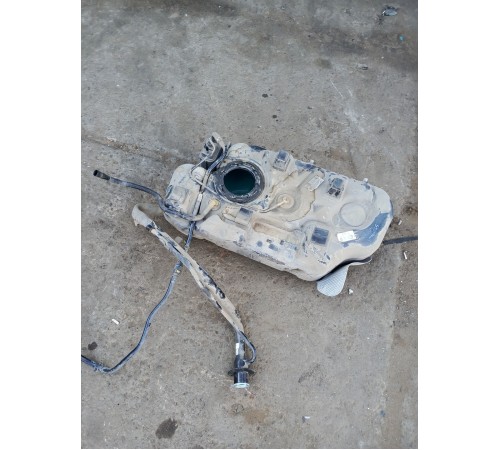 Бак топливный