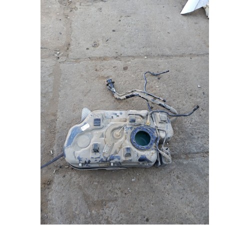 Бак топливный