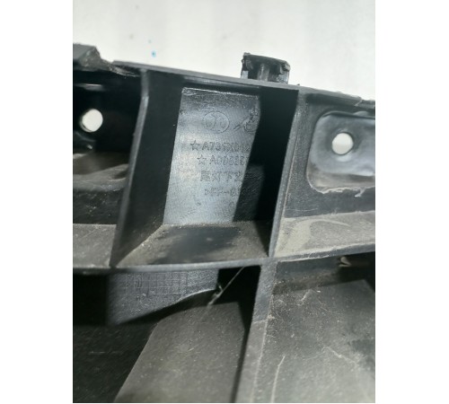 Кронштейн (крепление) заднего бампера правый