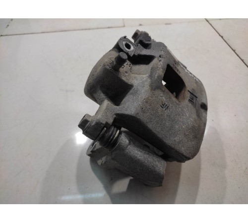 Суппорт (передний, левый)