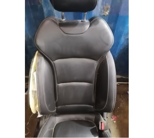 Сиденье переднее правое